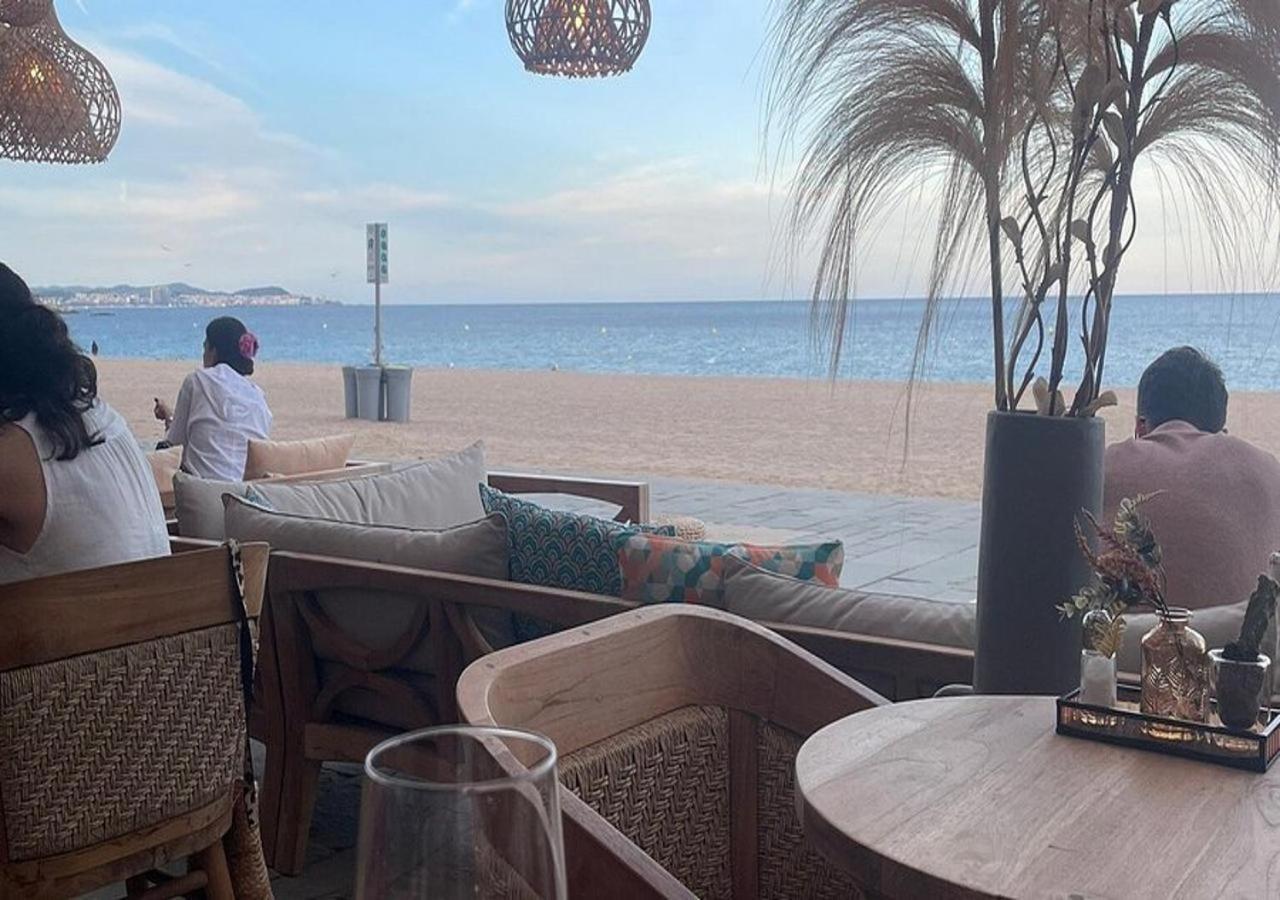 Encantador Piso En Primera Linea De Mar Platja d'Aro Luaran gambar